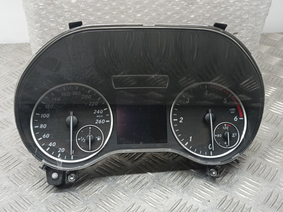 Cuadro Instrumentos para Mercedes-Benz Clase B (W246)
