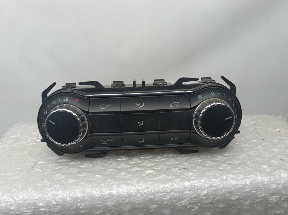 Mando Climatizador para Mercedes-Benz Clase B (W246)
