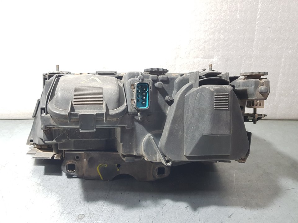 Faro Derecho para Bmw Serie 7 (E38)