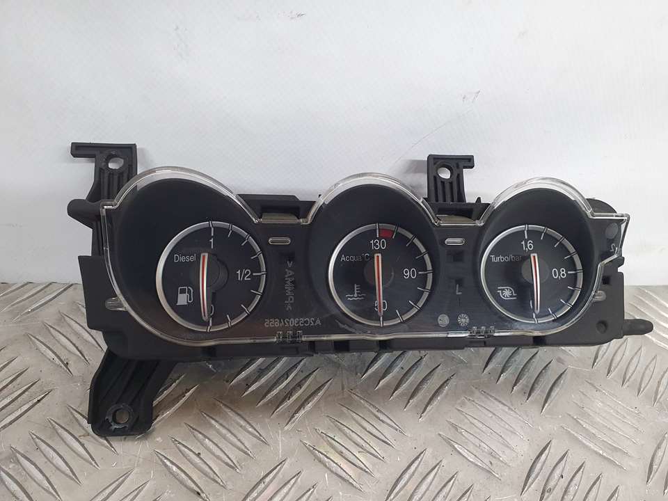 Cuadro Instrumentos para Alfa Romeo 159 (140)