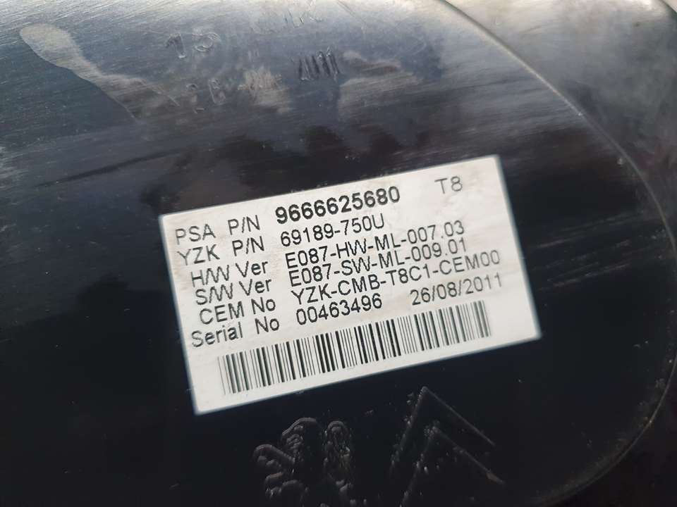 Cuadro Instrumentos para Peugeot 3008