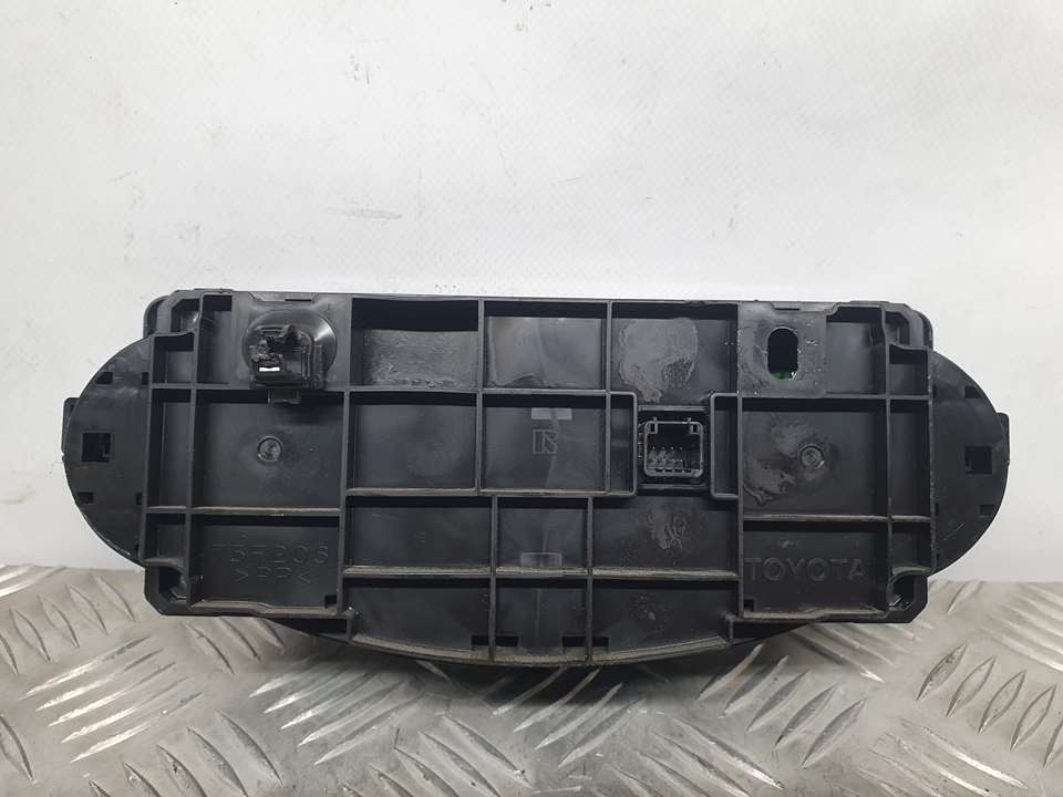 Mando Climatizador para Toyota Yaris