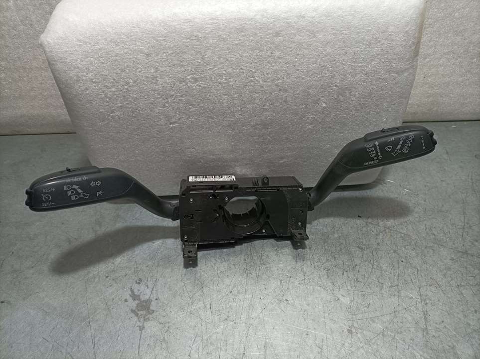 Mando Luces Y Limpia para Seat Ibiza St (6J8)