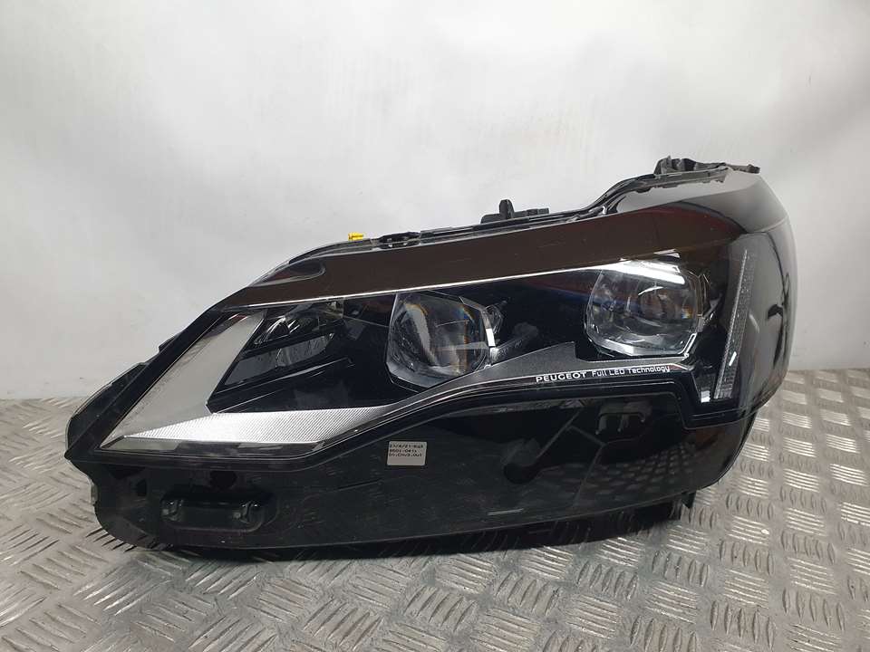 Faro Izquierdo para Peugeot 3008