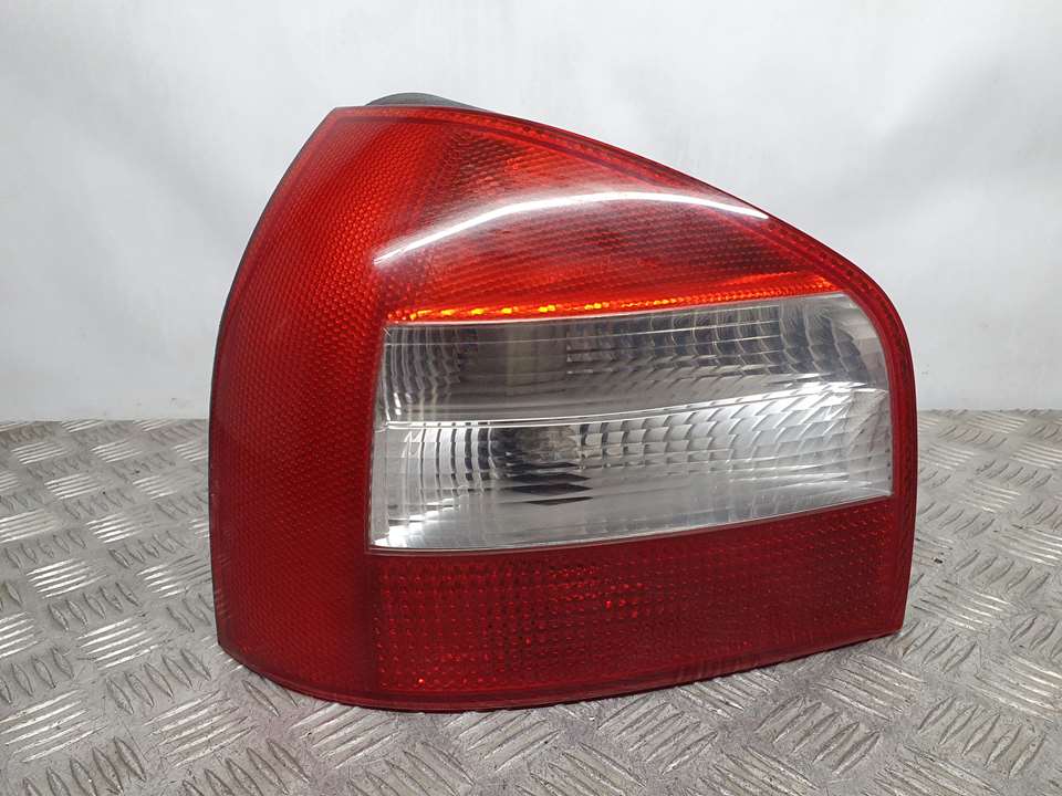 Piloto Trasero Izquierdo para Audi A3 (8L)