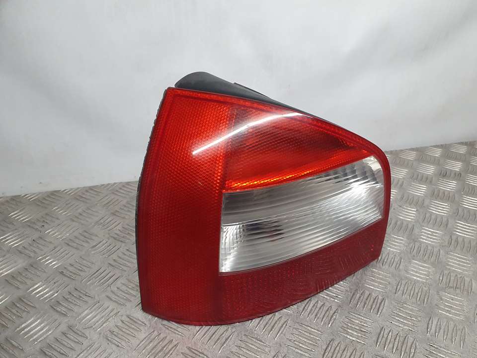 Piloto Trasero Izquierdo para Audi A3 (8L)