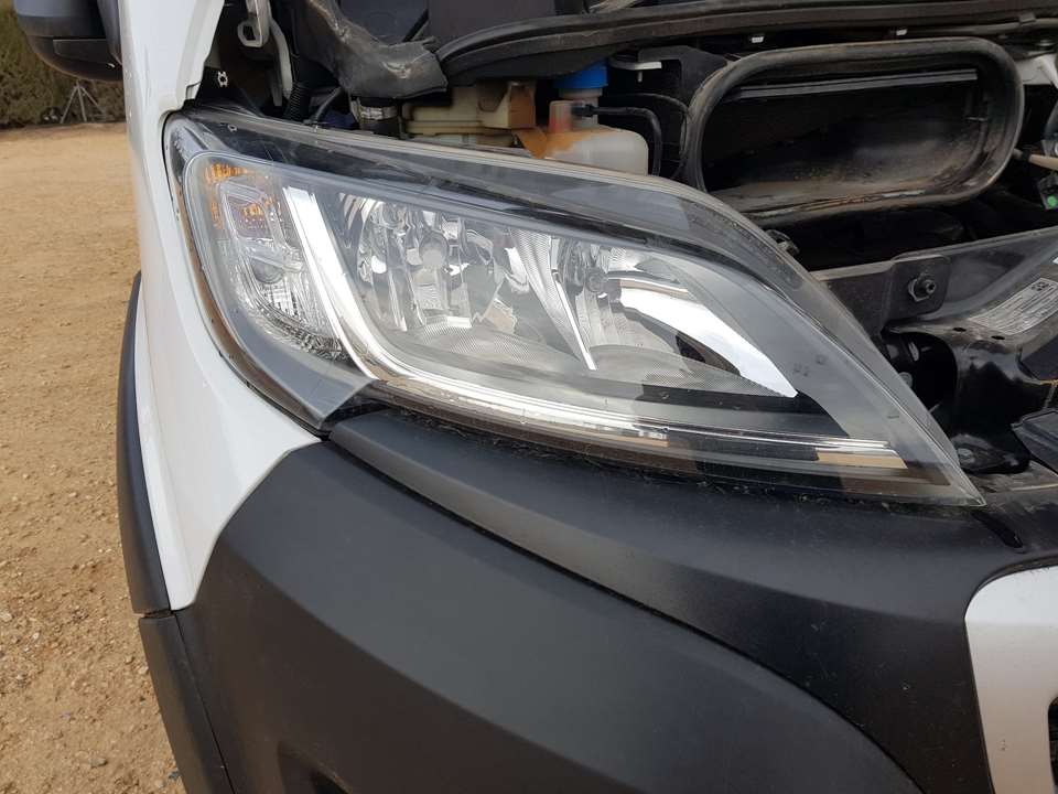 Faro Derecho para Peugeot Boxer Combi
