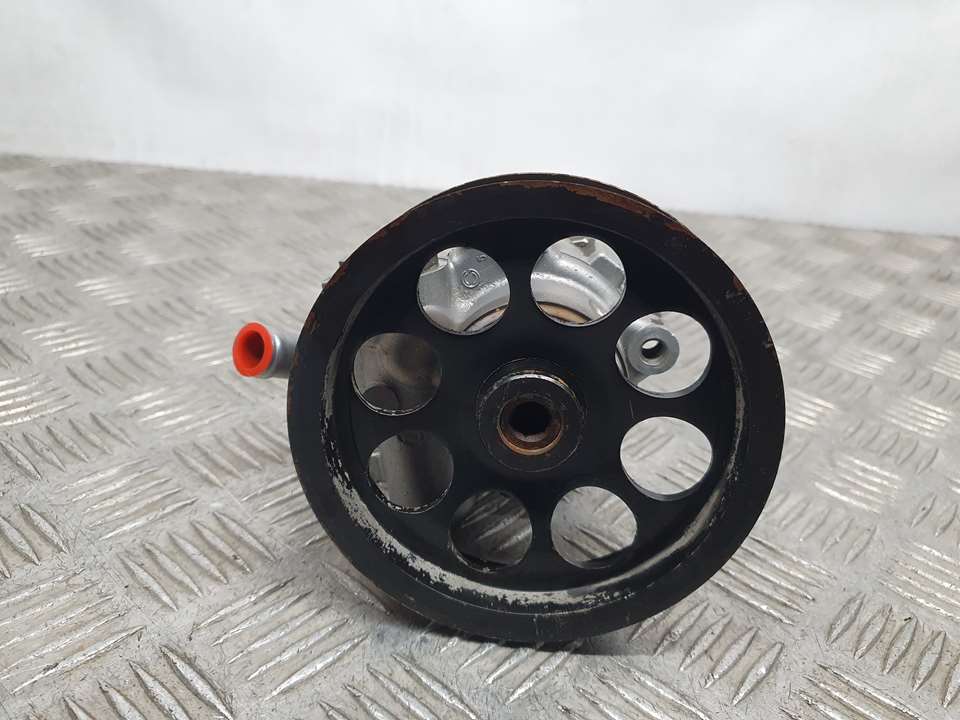 Bomba Direccion para Saab 9-5 Sedán