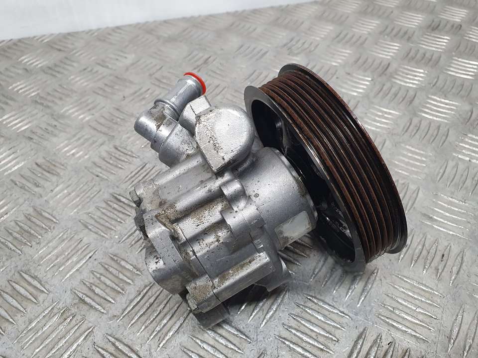 Bomba Direccion para Saab 9-5 Sedán