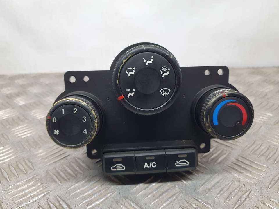 Mando Calefaccion / Aire Acondicionado para Kia Carens