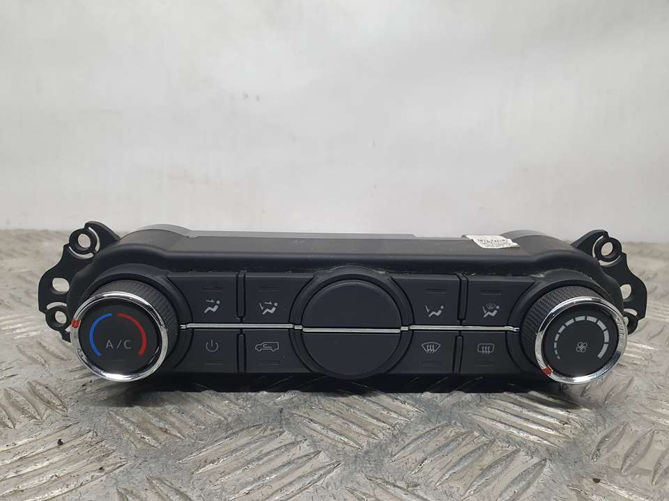 Mando Calefaccion / Aire Acondicionado para Maxus E-Deliver 9