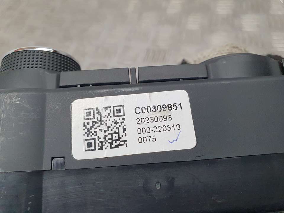 Mando Calefaccion / Aire Acondicionado para Maxus E-Deliver 9