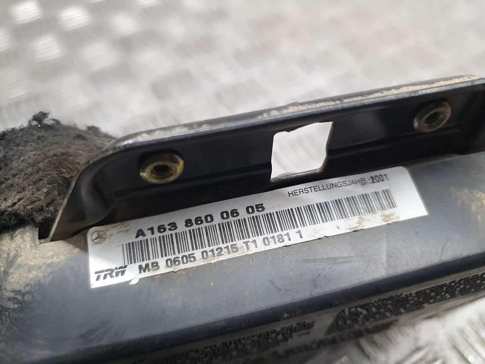 Airbag Lateral Trasero Izquierdo para Mercedes-Benz Clase M (W163)