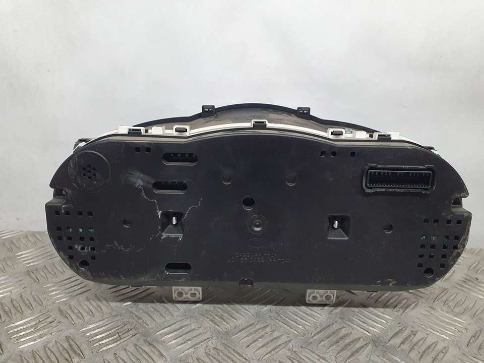 Cuadro Instrumentos para Kia Carens ( )