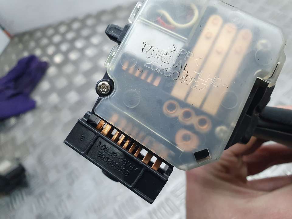 Mando Intermitentes para Hyundai Santa Fe (Bm)