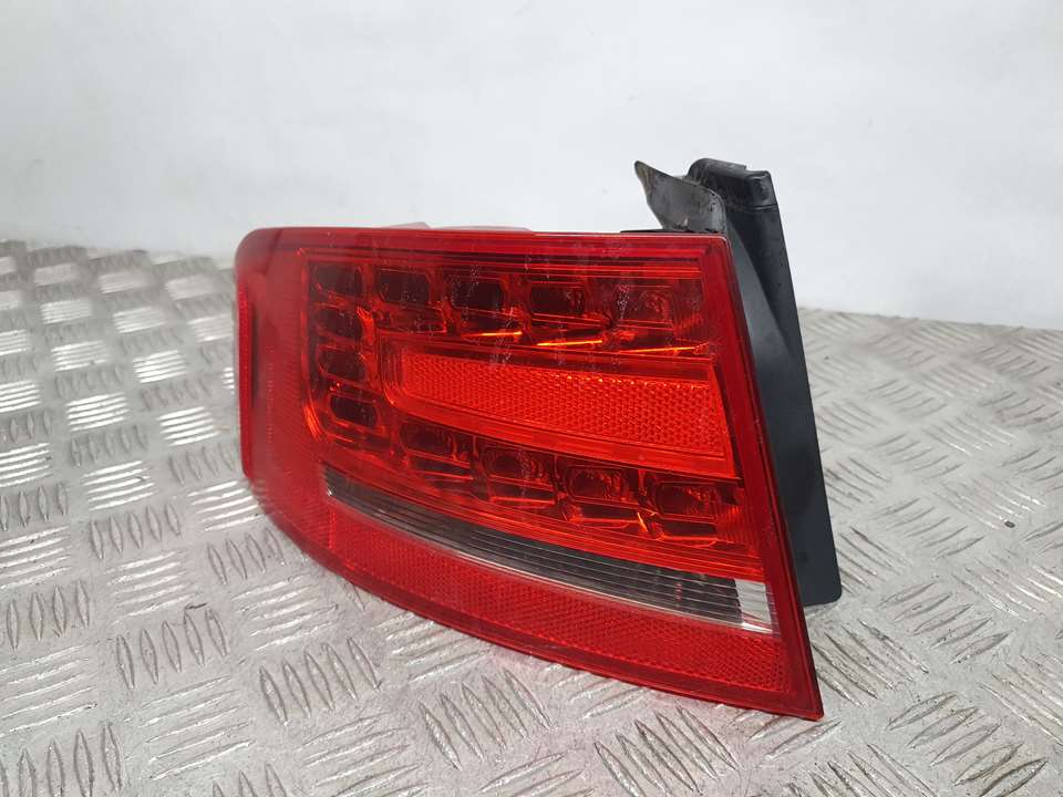 Piloto Trasero Izquierdo para Audi A4 Ber. (B8)