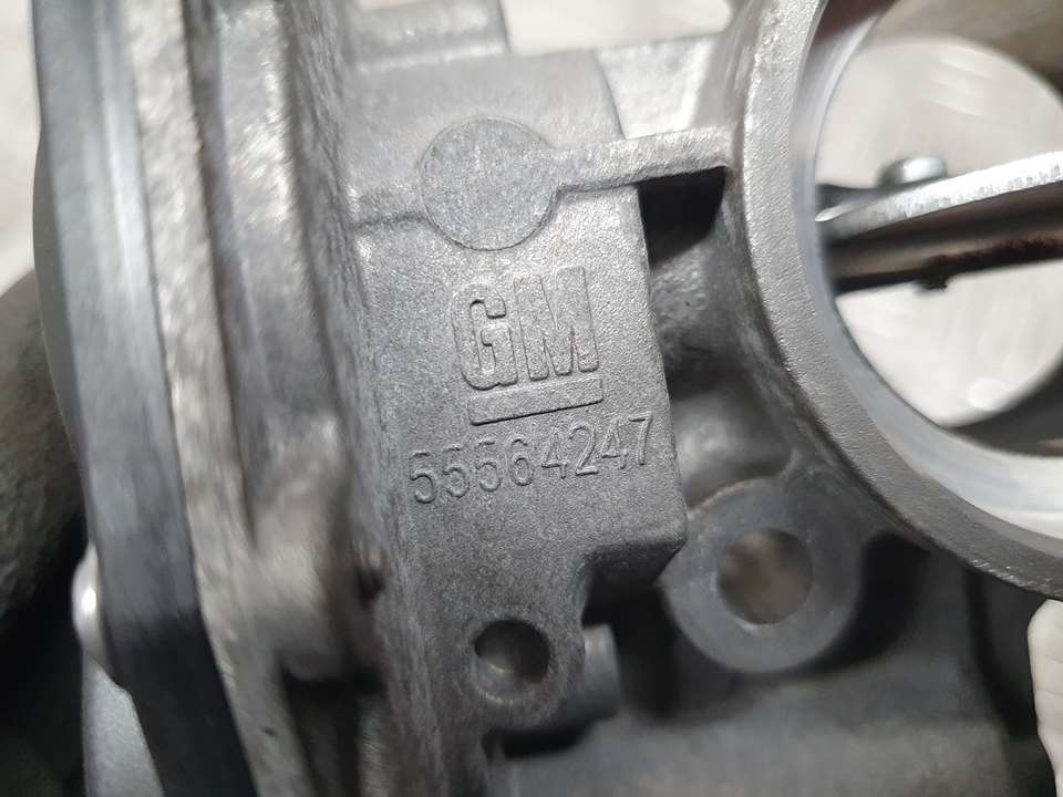 Caja Mariposa para Opel Corsa D