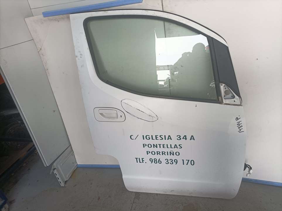 Puerta Delantera Derecha para Nissan Nv 200 (M20)
