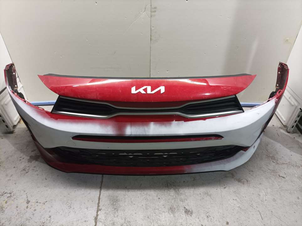 Paragolpes Delantero para Kia Rio (Yb)