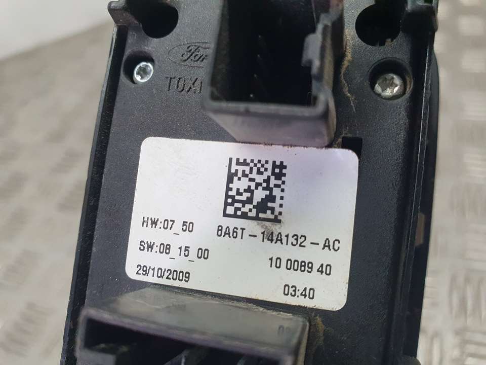 Mando Elevalunas Delantero Izquierdo para Ford Fiesta (Cb1)