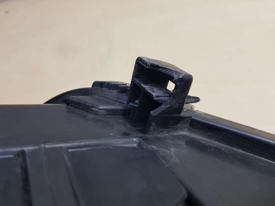 Faro Derecho para Ford Focus C-Max (Cap)