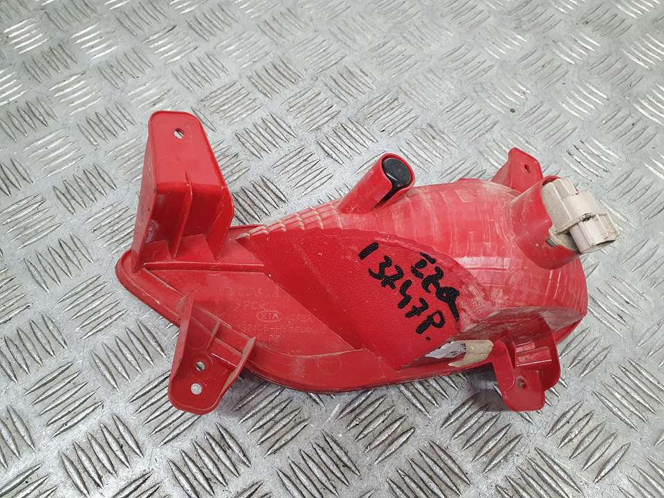 Piloto Trasero Izquierdo Paragolpes para Kia Stonic (Ybcuv)