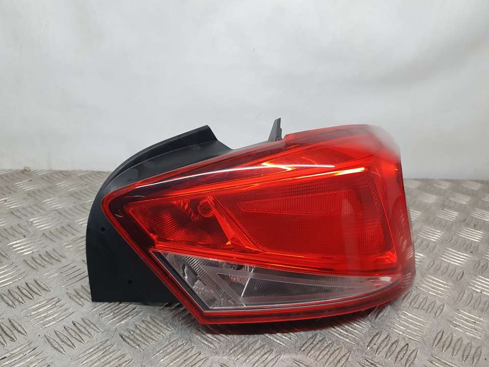 Piloto Trasero Derecho para Seat Ibiza (Kj1)