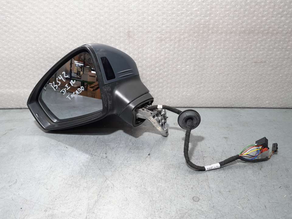 Retrovisor Izquierdo para Volkswagen Tiguan