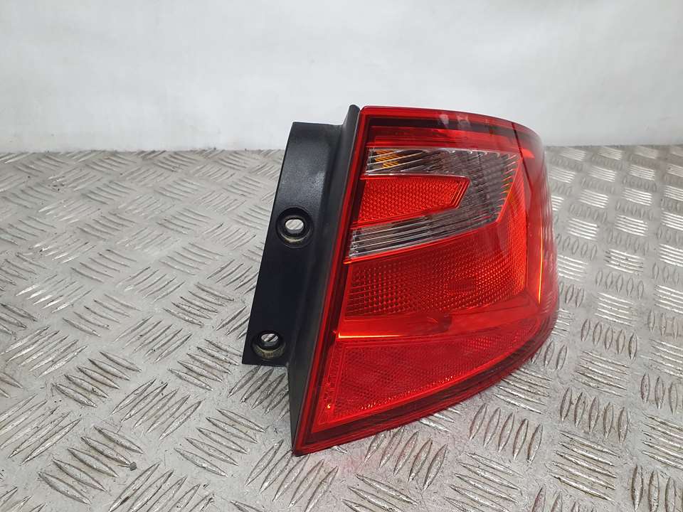 Piloto Trasero Derecho para Seat Toledo (Kg3)