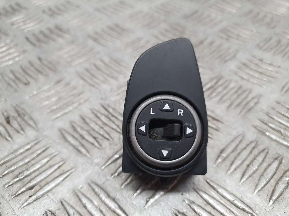 Mando Retrovisor para Hyundai I20