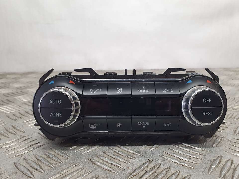 Mando Climatizador para Mercedes-Benz Clase Gla (W156)