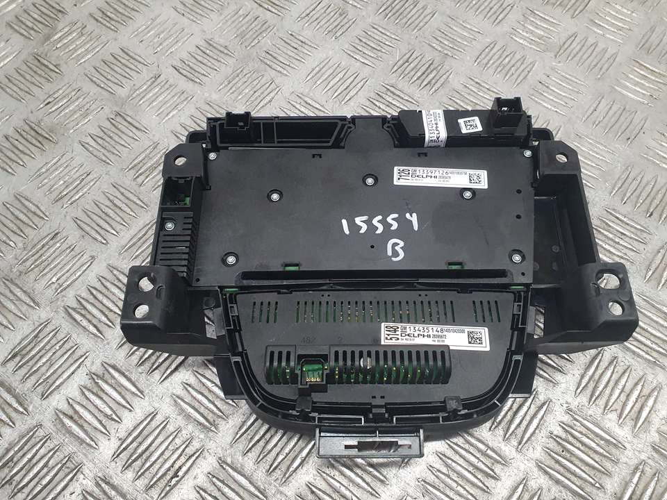 Mando Radio para Opel Astra J Lim.