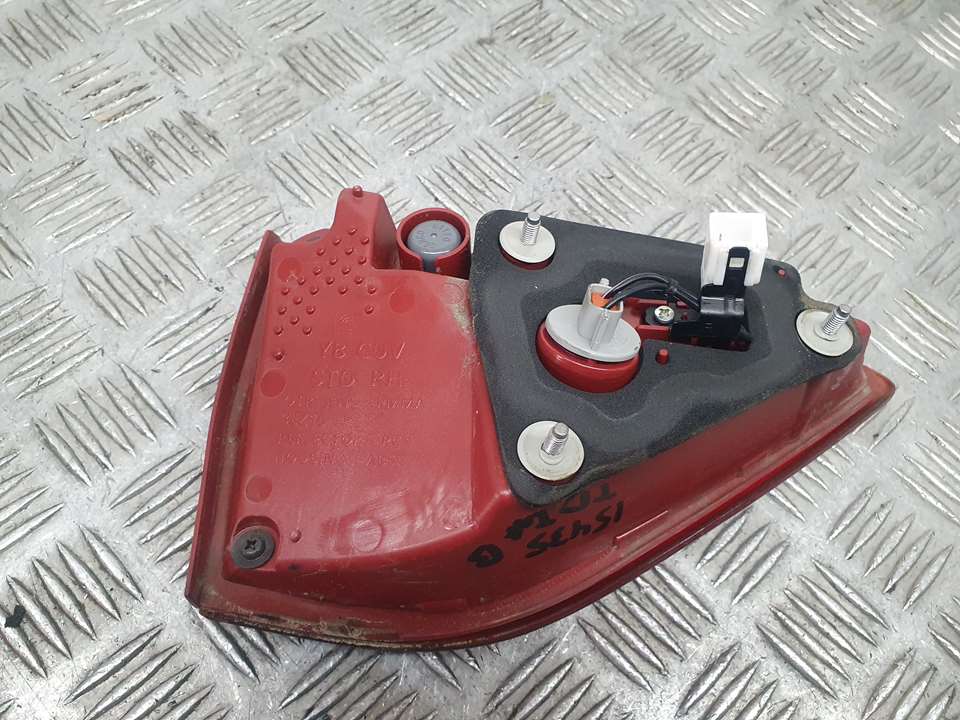 Piloto Trasero Derecho para Kia Stonic (Ybcuv)