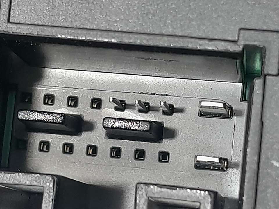 Elevalunas Trasero Derecho para Volkswagen Polo (6C1)