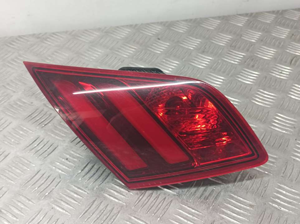 Piloto Trasero Izquierdo para Peugeot 308