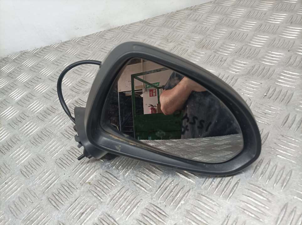 Retrovisor Derecho para Opel Corsa D