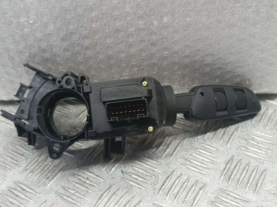 Mando Limpia para Ssangyong Tivoli