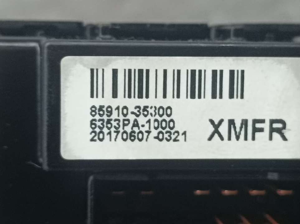 Mando Limpia para Ssangyong Tivoli