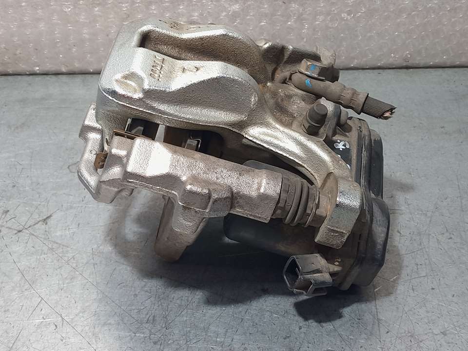 Pinza Freno Trasera Derecha para Toyota Corolla (E21)