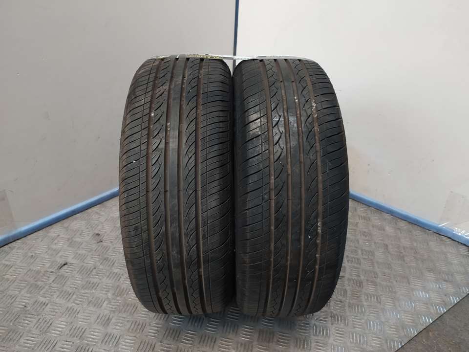 Neumatico Pareja para Neumaticos Reutilizados