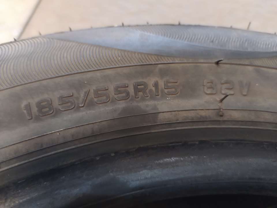 Neumatico Pareja para Neumaticos Reutilizados