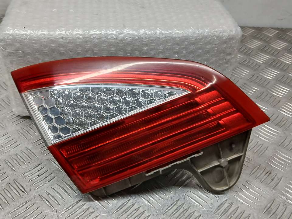 Piloto Trasero Izquierdo para Ford Mondeo Ber. (Ca2)