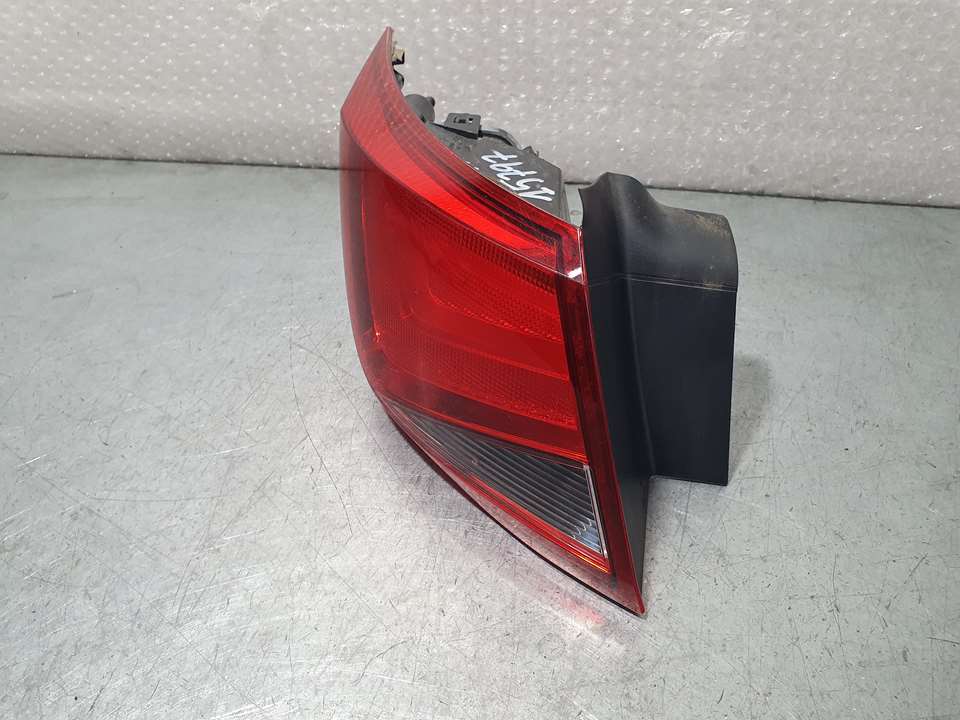 Piloto Trasero Izquierdo para Seat Leon St (5F8)