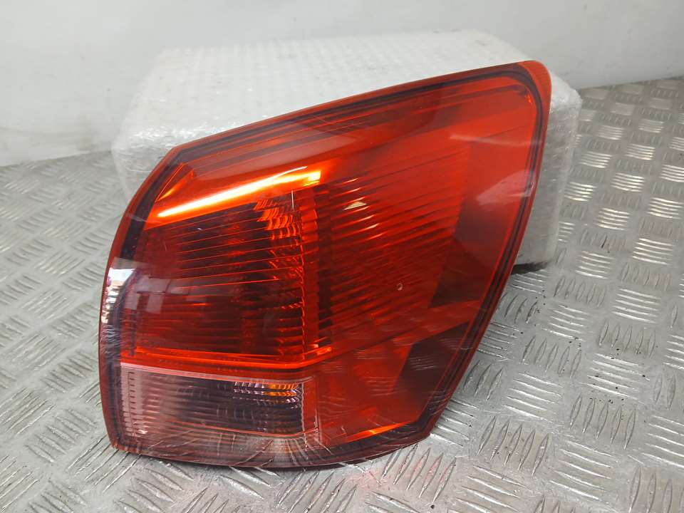 Piloto Trasero Derecho para Nissan Qashqai+2 (Jj10)