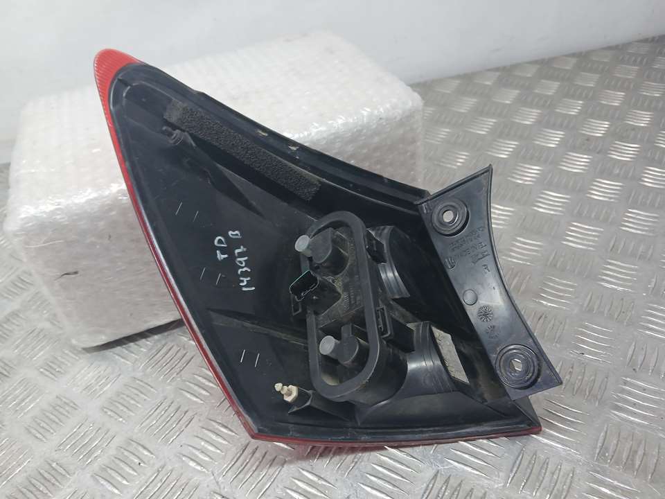 Piloto Trasero Derecho para Nissan Qashqai+2 (Jj10)