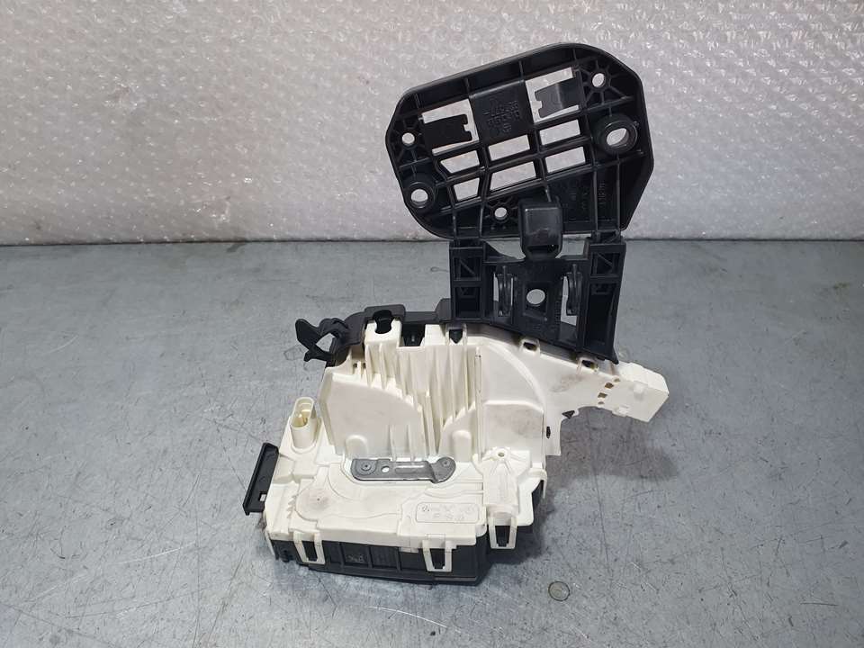 Cerradura Puerta Trasera Derecha para Mercedes-Benz Clase B (W246)