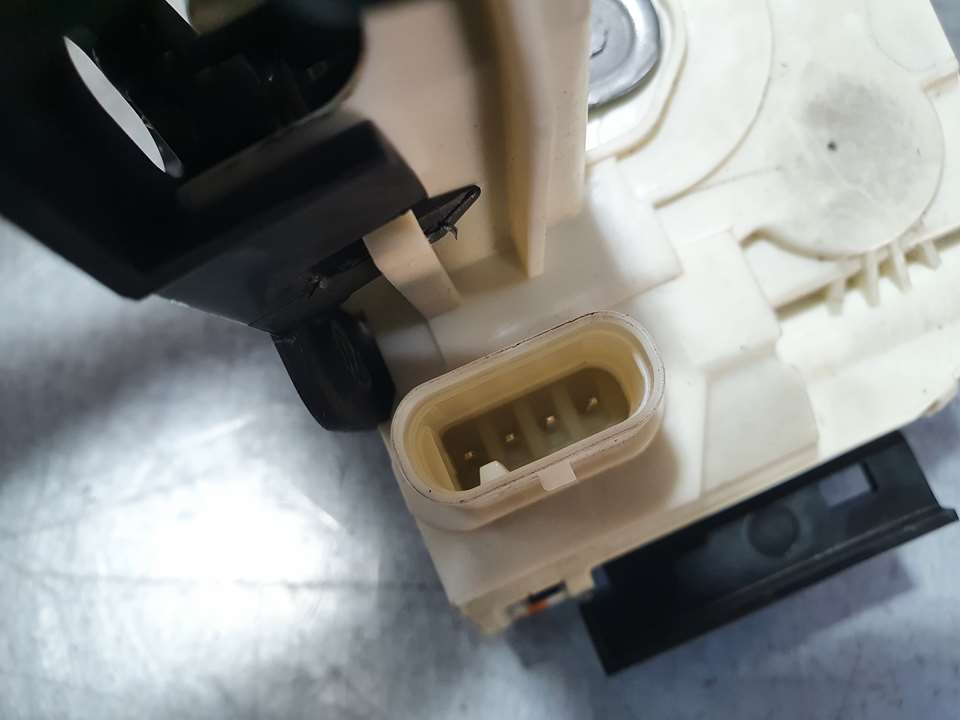 Cerradura Puerta Trasera Derecha para Mercedes-Benz Clase B (W246)