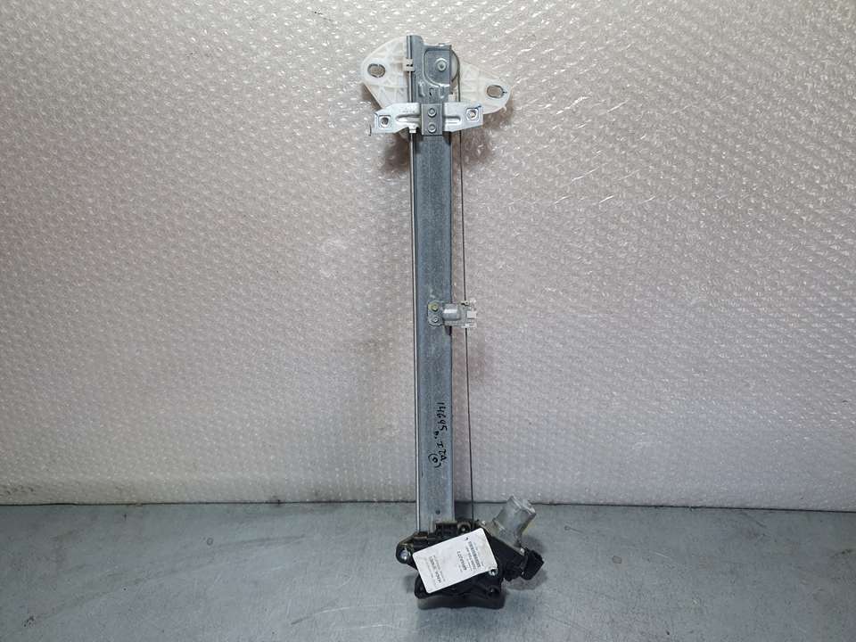 Elevalunas Delantero Izquierdo para Honda Civic Lim.5 (Fk)