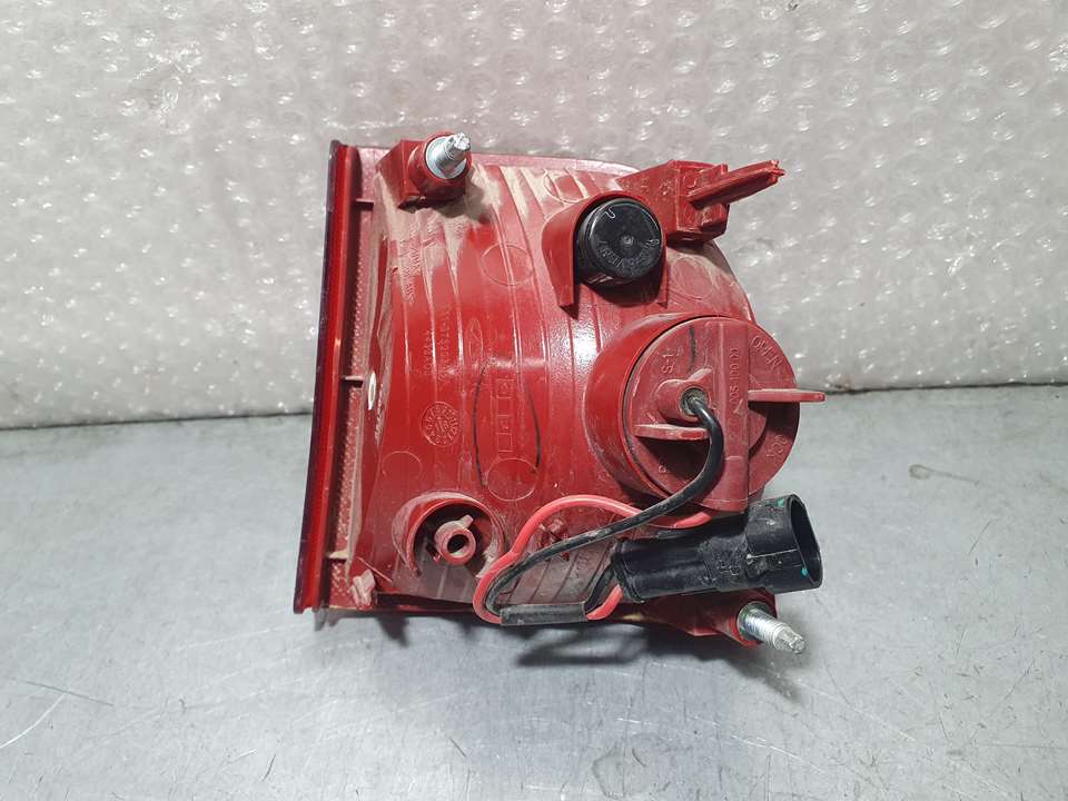 Piloto Trasero Izquierdo Paragolpes para Dr 5.0