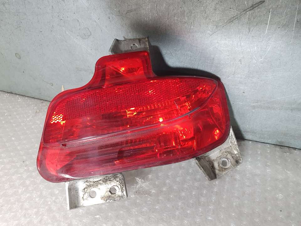 Piloto Trasero Derecho Paragolpes para Opel Zafira Tourer